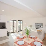 Liiiving In Gaia - Cooper I Apartment Vila Nova de Gaia