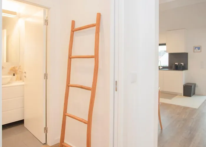 Liiiving In Gaia - Cooper I *