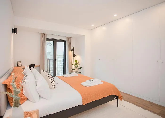 Liiiving In Gaia - Cooper I * Vila Nova de Gaia